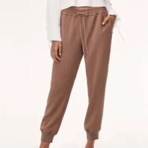 Wilfred Buffon high rise joggers in size small in lucite